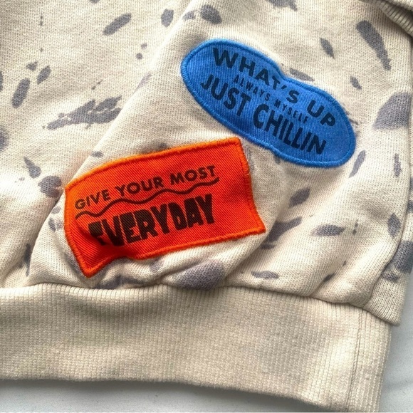 Zara Sweatshirt “What’s Up Always Myself Just Chillin” “Give Your Most Everyday” - Picture 2 of 5
